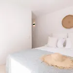 Ocean Blue By Llb - In 6min Walking Kalafáti