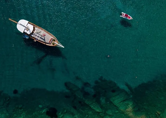 Ocean Blue By Llb - In 6min Walking קלפטיס